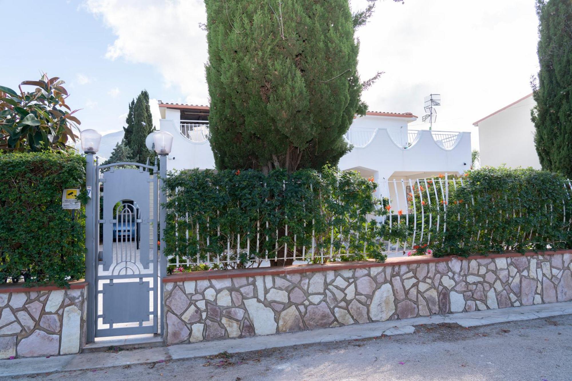 Villa Claudia E Simone カリーニ 部屋 写真